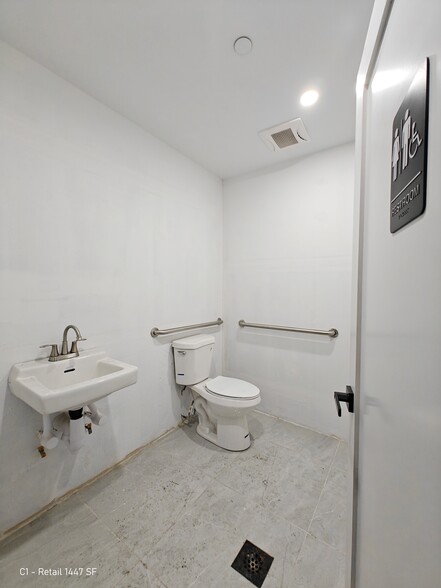 More Photos Of 1546 Broadway, Brooklyn Apartments For Sale