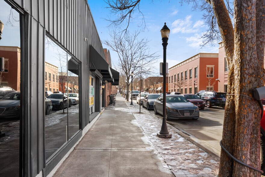 More Photos Of 127 SE 3rd St, Lees Summit Freestanding For Lease