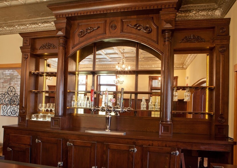 More Photos Of 212 Main St W, New Prague Hotel For Sale
