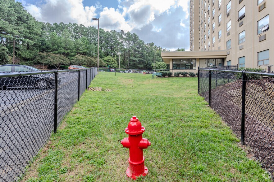 More Photos Of 4700 Westgrove St, Raleigh Apartments For Sale