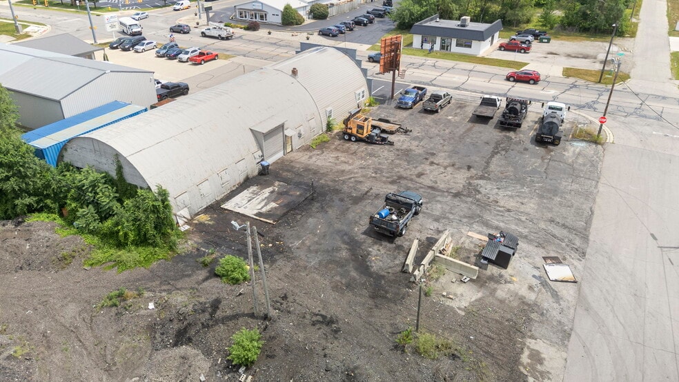 More Photos Of 310 Argonne Rd, Warsaw Warehouse For Sale