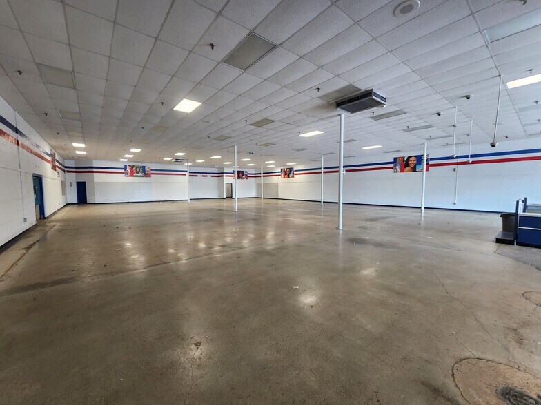 More Photos Of 1301-1349 W Floyd Baker Blvd, Gaffney Unknown For Lease