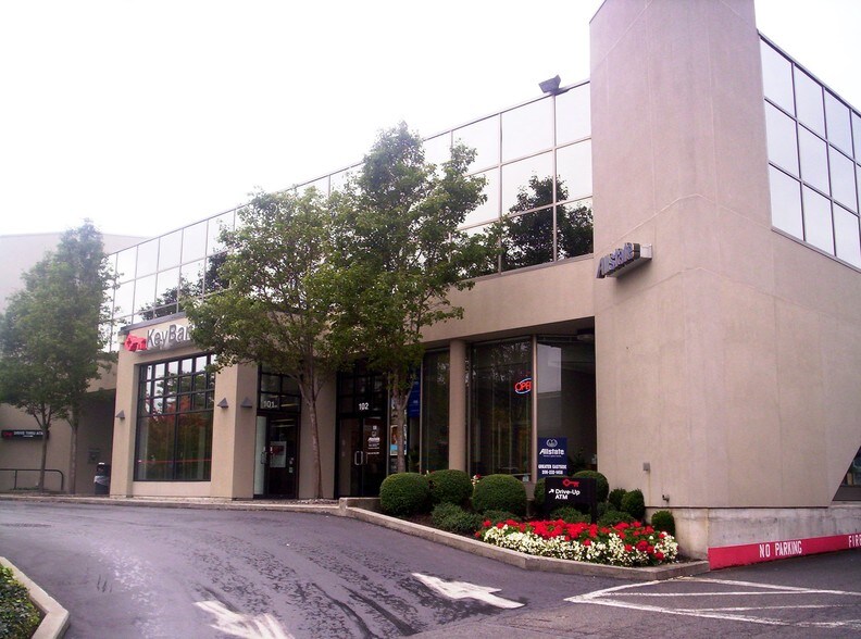 More Photos Of 2731 77th Ave SE, Mercer Island Office For Lease