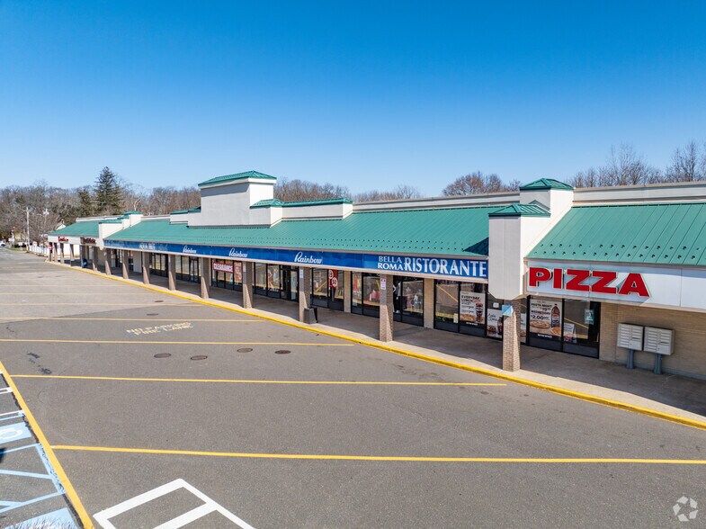 More Photos Of 264-350 Middle Country Rd, Coram Unknown For Lease