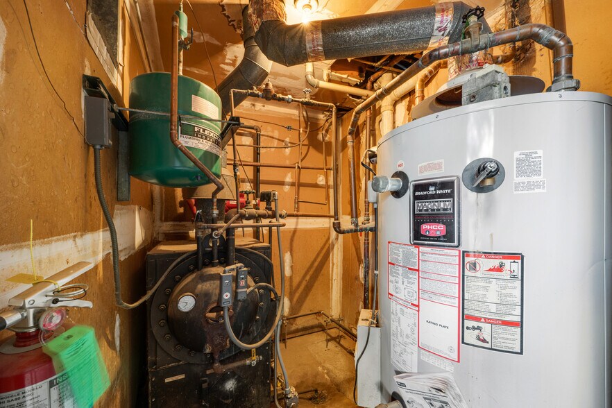 More Photos Of 3000 S 9th St, Chickasha Apartments For Sale