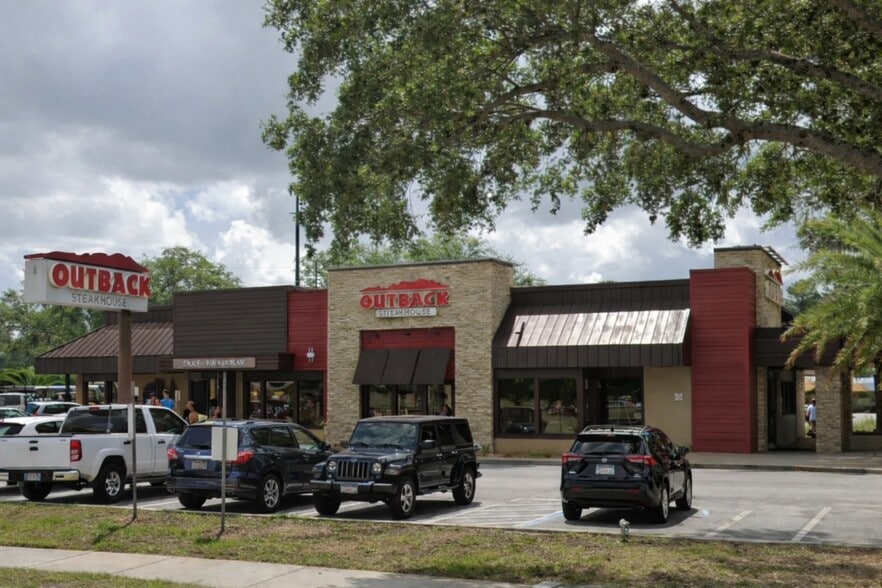 Primary Photo Of 9773 San Jose Blvd, Jacksonville Restaurant For Sale