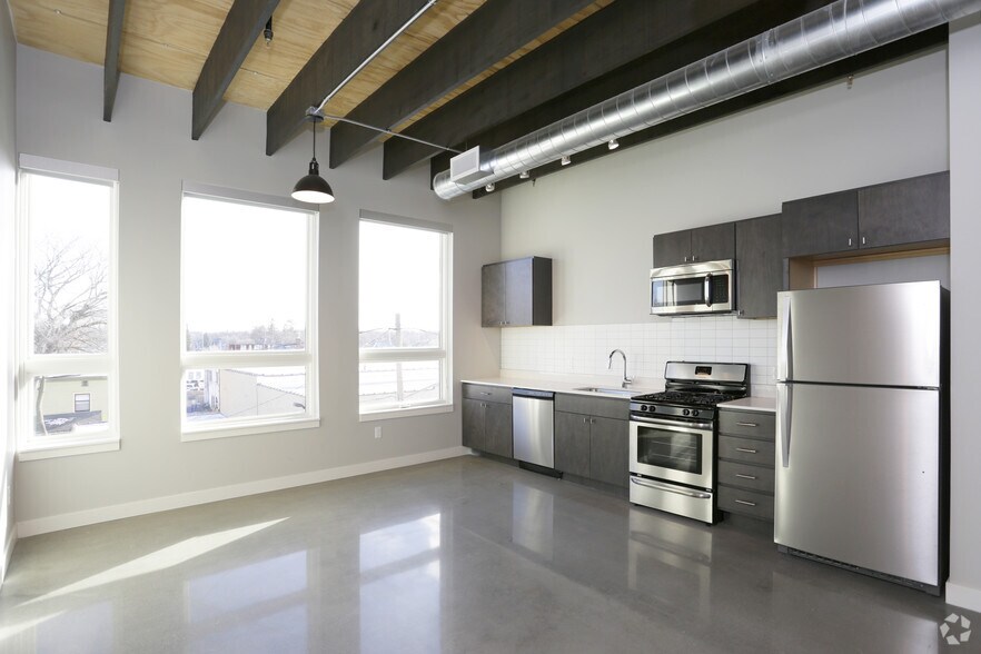More Photos Of 1059 Wealthy St SE, Grand Rapids Apartments For Lease