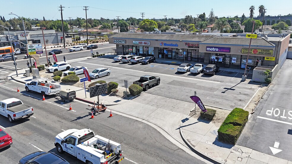 More Photos Of 10948 Imperial Hwy, Norwalk Unknown For Lease