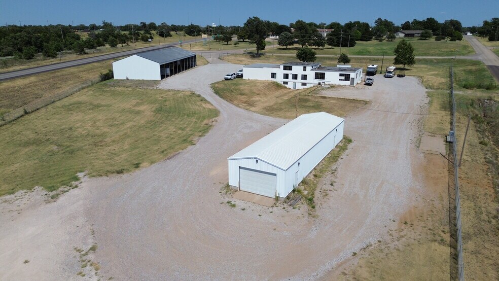 More Photos Of 10001 Highway 54, Pratt Industrial For Sale