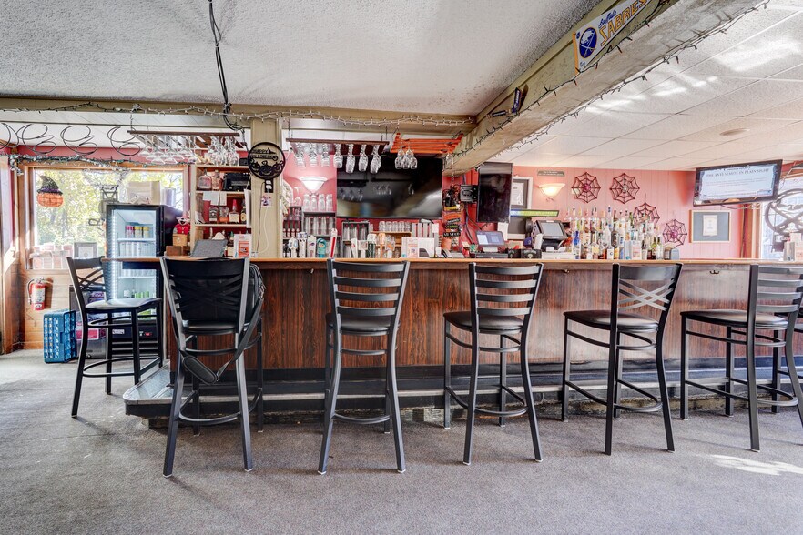 More Photos Of 7281 W Main St, Lima Restaurant For Sale