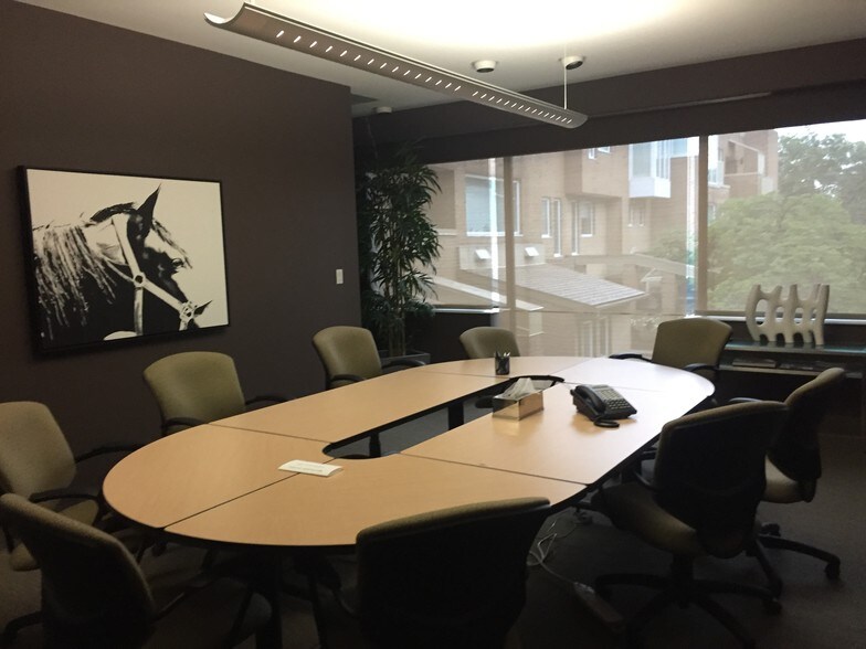More Photos Of 620 Richmond St, London Office For Lease