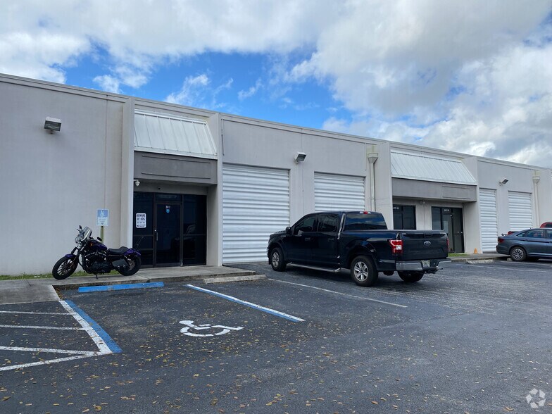 More Photos Of 4101 SW 47th Ave, Davie Unknown For Lease