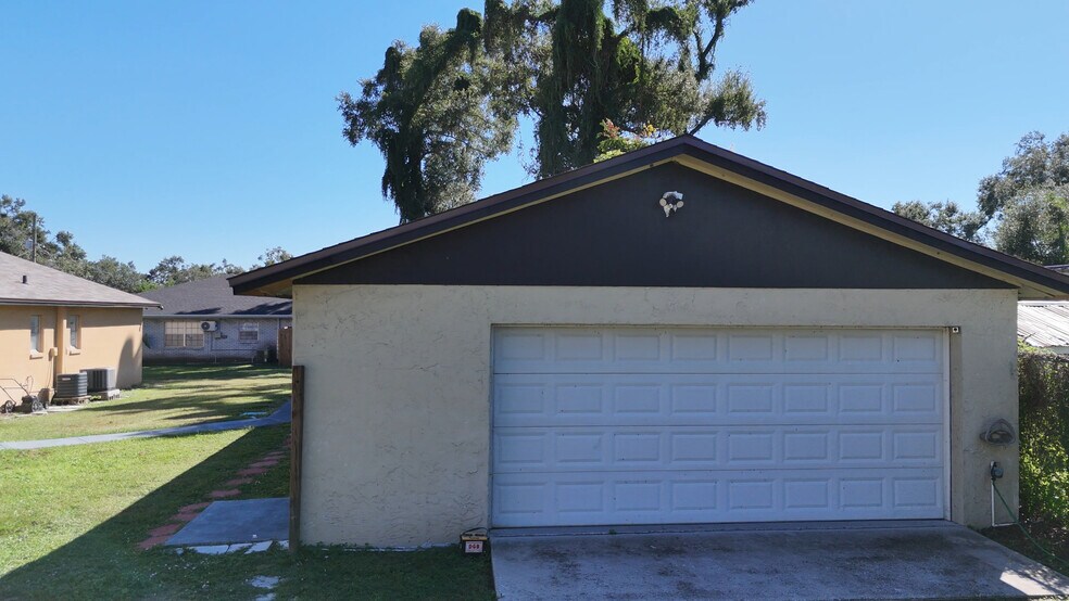 More Photos Of , Brandon Office For Sale