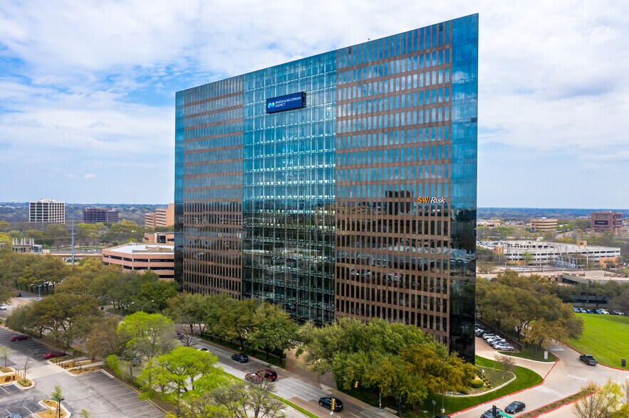 More Photos Of 8144 Walnut Hill Ln, Dallas Office Residential For Lease