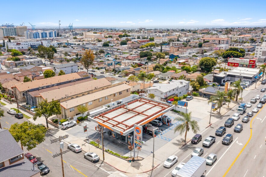 More Photos Of 210 S Gaffey St, San Pedro Service Station For Sale