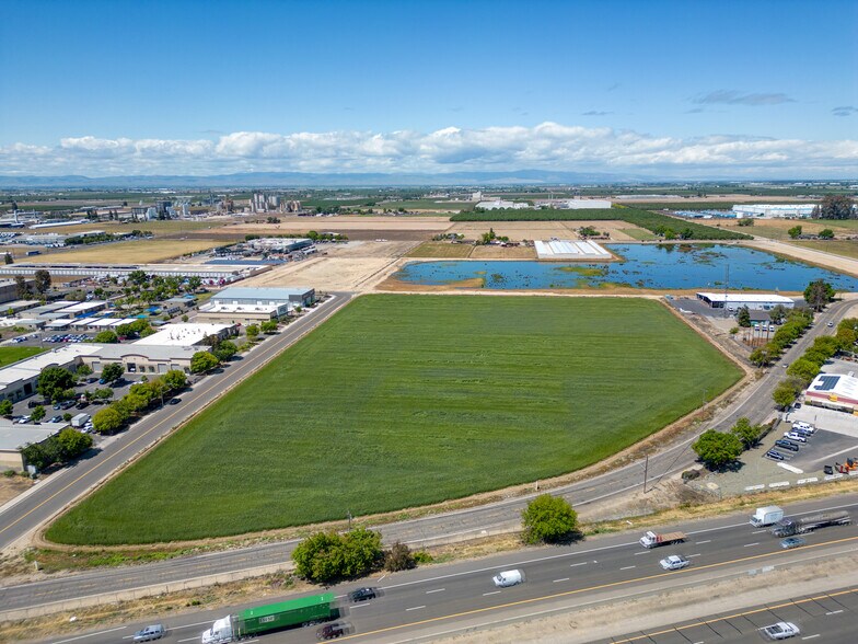 More Photos Of 531 N Walnut Rd, Turlock Land For Sale