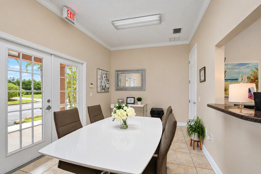 More Photos Of 5420 Land O Lakes Blvd, Land O' Lakes Office For Sale