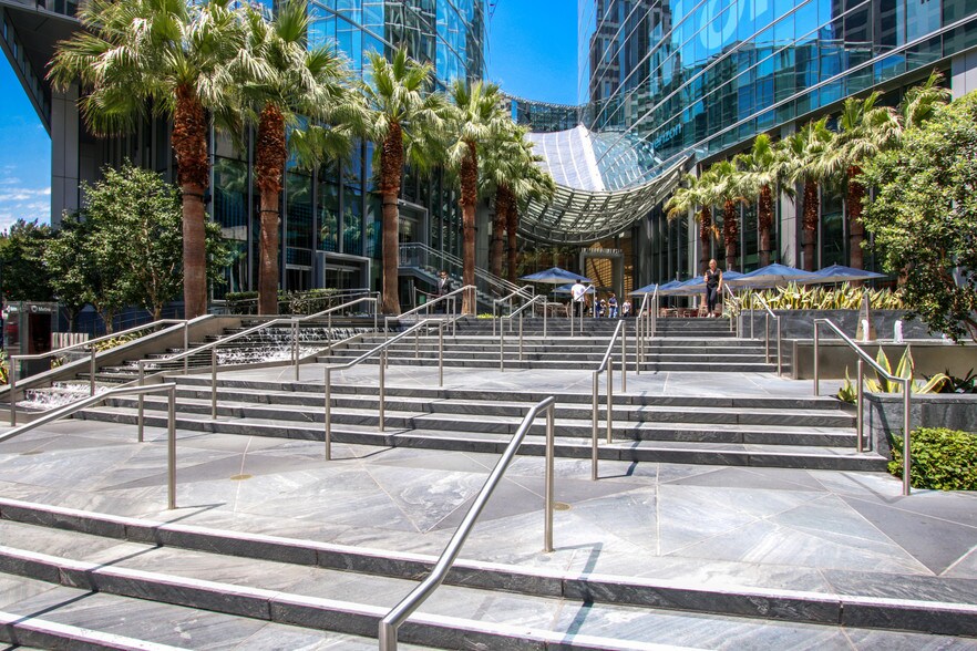 More Photos Of 900 Wilshire Blvd, Los Angeles Office For Lease