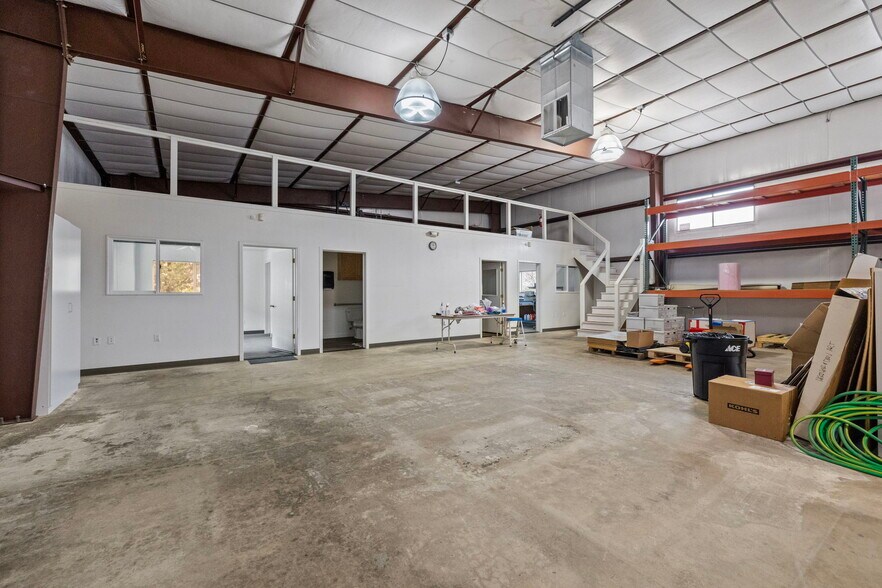 More Photos Of 18490 Striker Ct, Sonora Warehouse For Sale