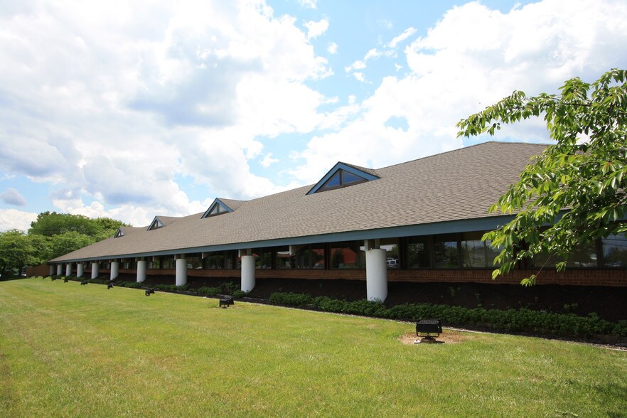More Photos Of 472 California Rd, Quakertown Office For Lease