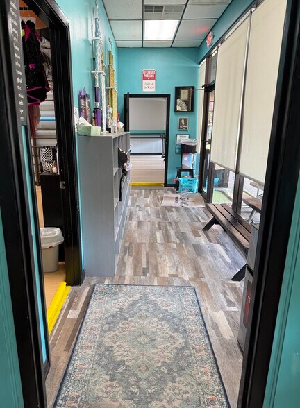 More Photos Of 769 Blanding Blvd, Orange Park Office For Lease