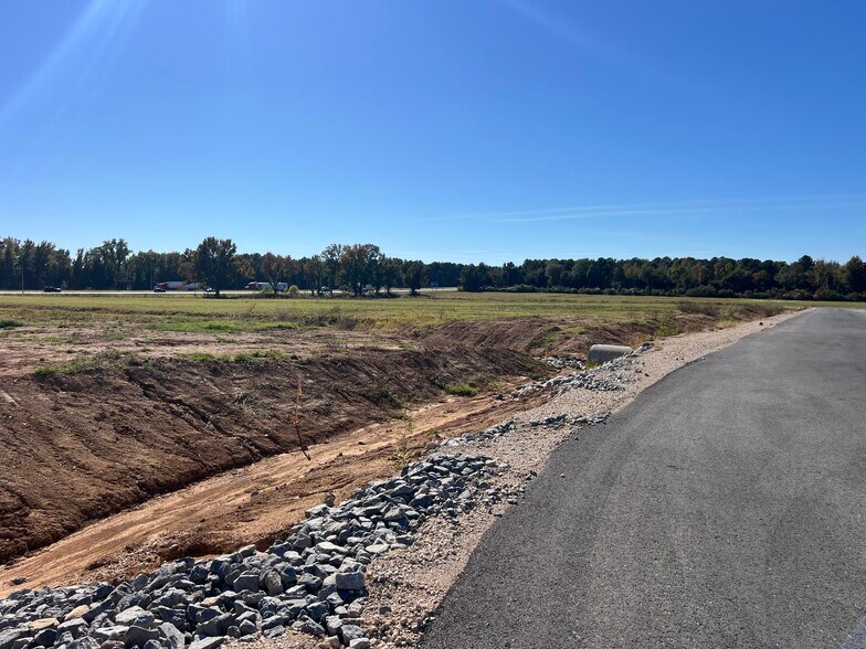 More Photos Of 7115 Greenwood Rd, Shreveport Land For Sale