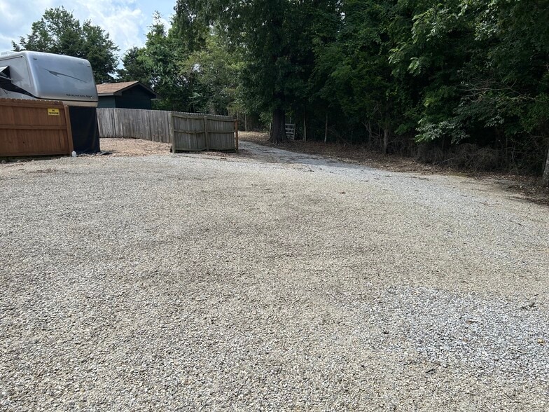 More Photos Of 4161 Hwy 62 SW, Mountain Home Restaurant For Sale