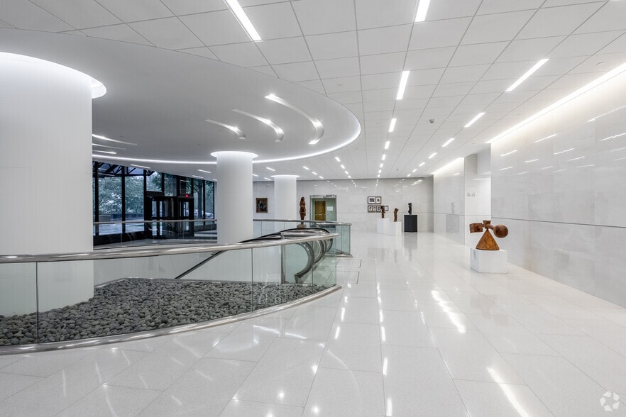 More Photos Of 1 Blue Hill Plz, Pearl River Unknown For Lease