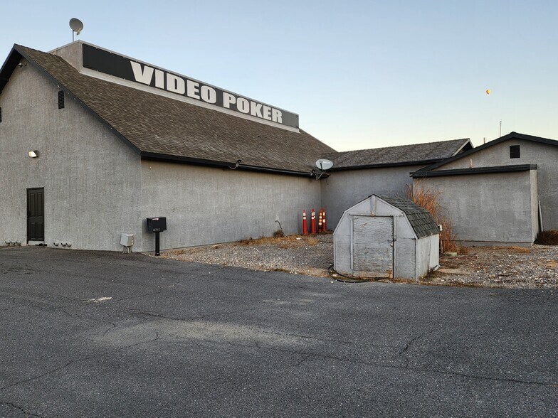 More Photos Of 2101 E Gamebird Rd, Pahrump Restaurant For Sale