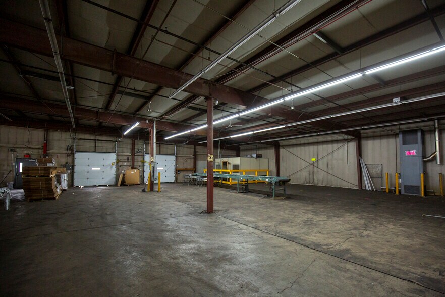 More Photos Of 939 Main St, Vandling Warehouse For Lease