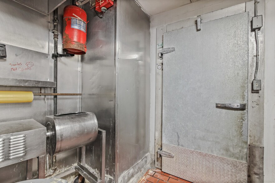 More Photos Of 5426 Antoine Dr, Houston Fast Food For Sale