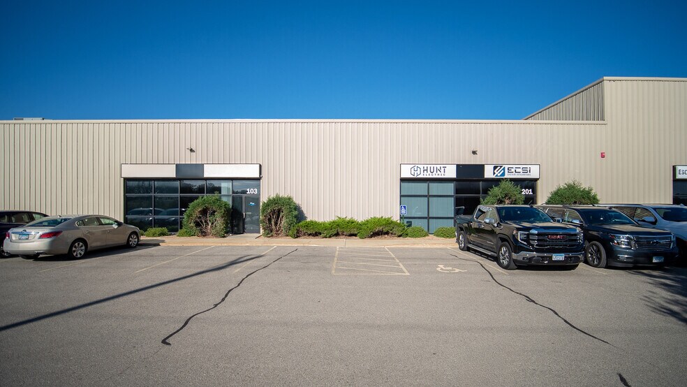 More Photos Of 6301 Bandel Rd NW, Rochester Light Manufacturing For Lease