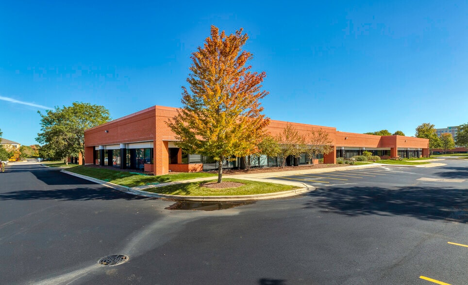 More Photos Of 1811 Centre Point Cir, Naperville Flex For Lease