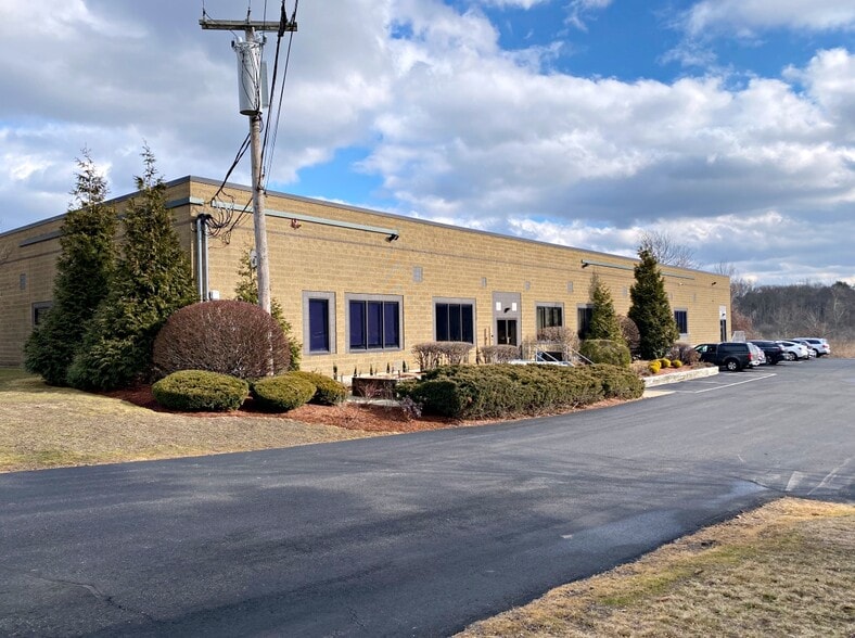 Primary Photo Of 54 Concord St, North Reading Light Manufacturing For Sale