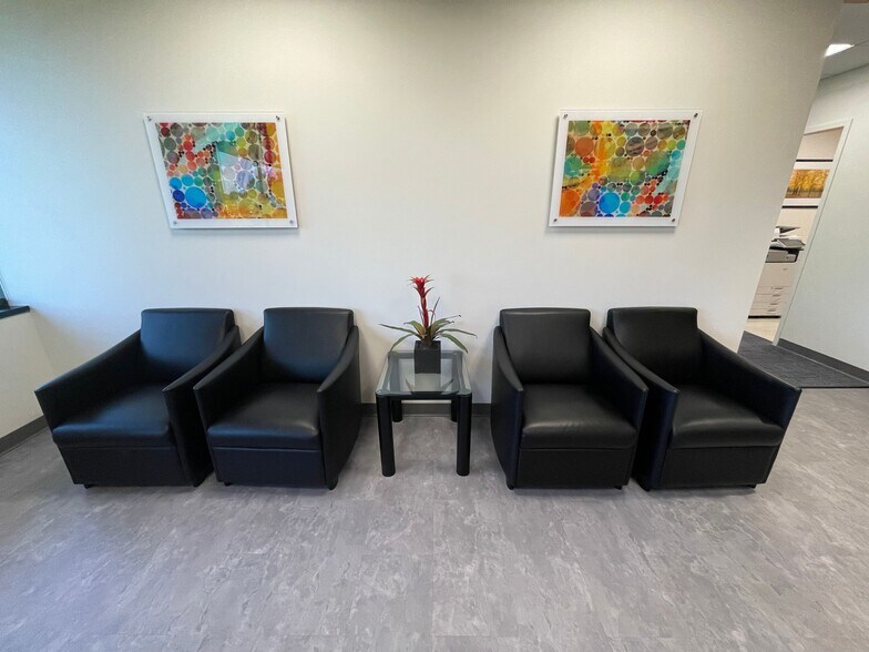 More Photos Of 777 W Putnam Ave, Greenwich Coworking Space