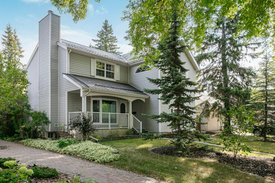 Primary Photo Of 9119 117 St NW, Edmonton Apartments For Sale