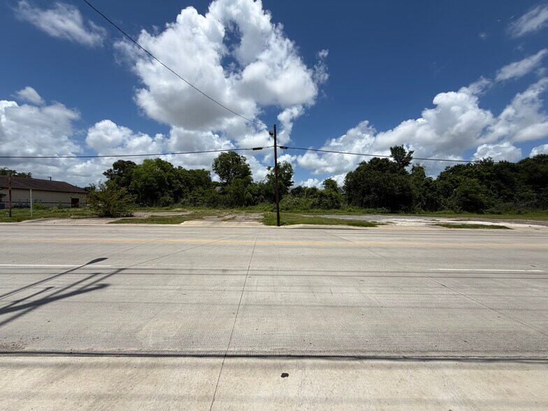 More Photos Of 3490 Washington Blvd, Beaumont Land For Sale