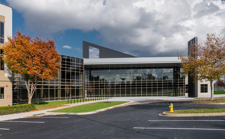 More Photos Of 8484 Progress Dr, Frederick Research And Development For Lease