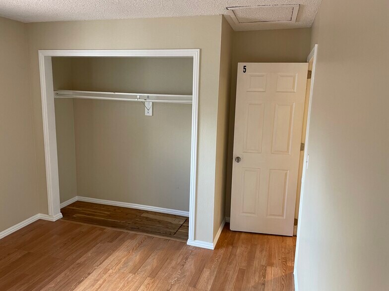 More Photos Of 1260 Glacier Dr, Milpitas Specialty For Sale