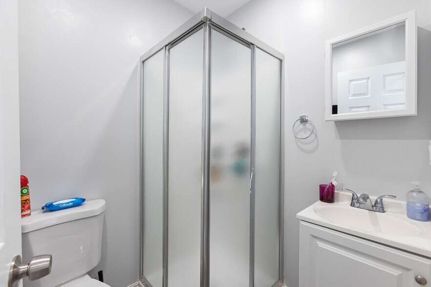 More Photos Of 406 S St Andrews Pl, Los Angeles Apartments For Sale