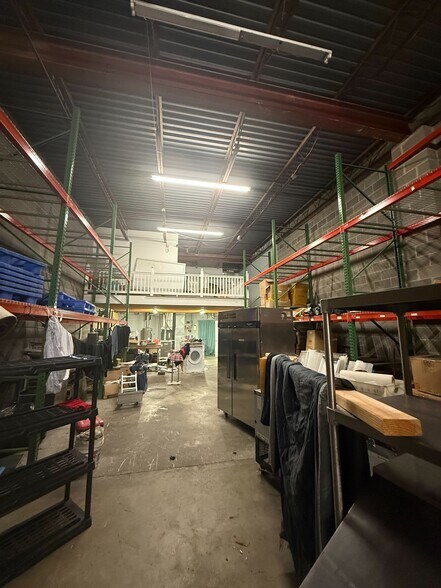 More Photos Of 12051-12083 Tech Rd, Silver Spring Light Manufacturing For Lease