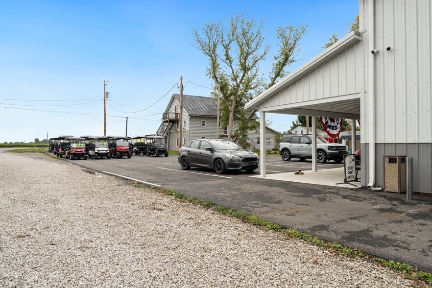 More Photos Of 2667 East Harbor Rd, Port Clinton Freestanding For Sale