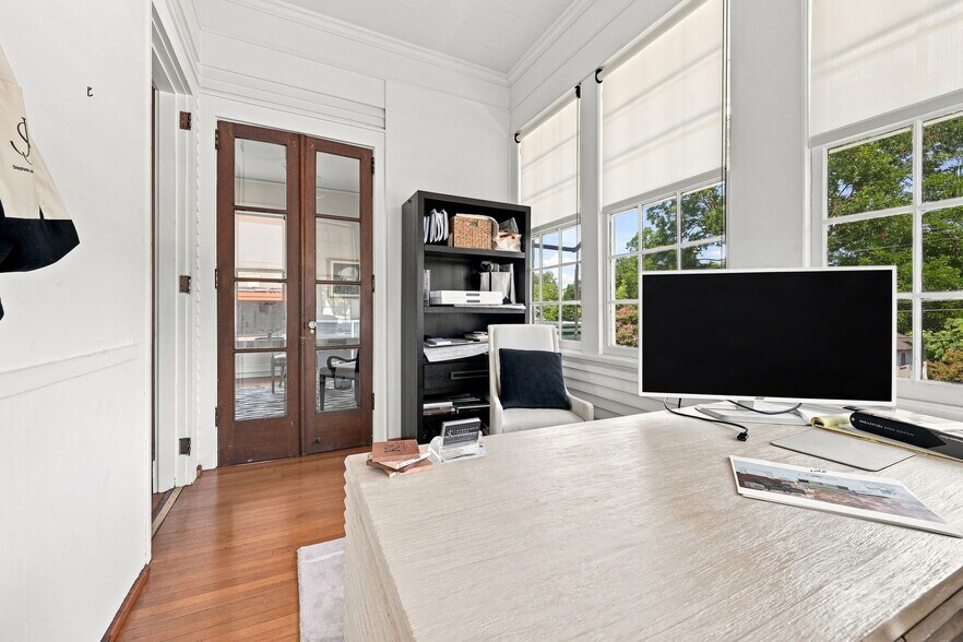 More Photos Of 1100 N Main St, High Point Office For Sale