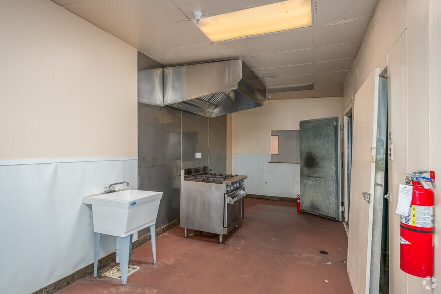 More Photos Of 4528 Pacific Ave SE, Lacey Daycare Center For Lease