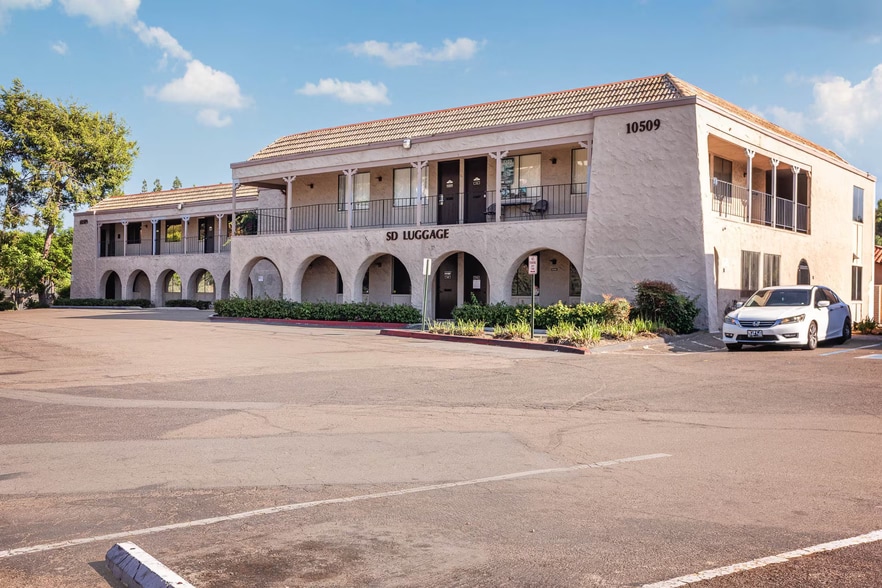 More Photos Of 10509 San Diego Mission Rd, San Diego Office For Lease