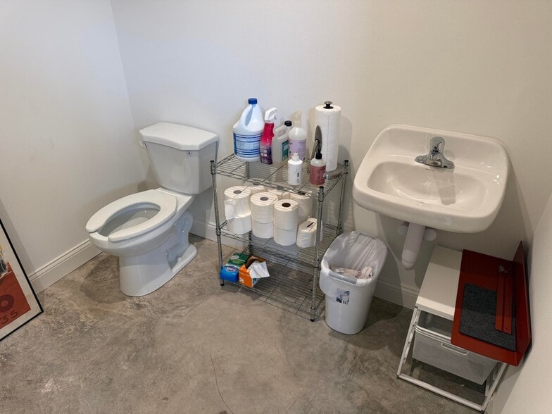 More Photos Of 649 S Park St, Port Washington Industrial For Sale