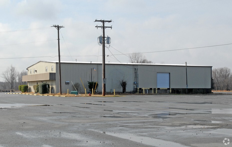 More Photos Of 1 Harold Ives Dr, North Little Rock Warehouse For Sale