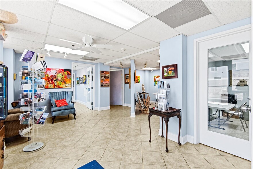 More Photos Of 100 Taylor St, Colonial Beach Storefront Retail Office For Sale