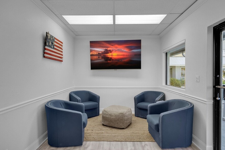 More Photos Of 3718 N Roosevelt Blvd, Key West Medical For Sale