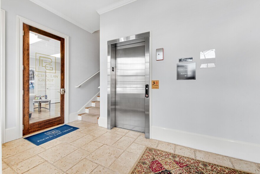 More Photos Of 3475 Dallas Hwy, Marietta Office For Lease